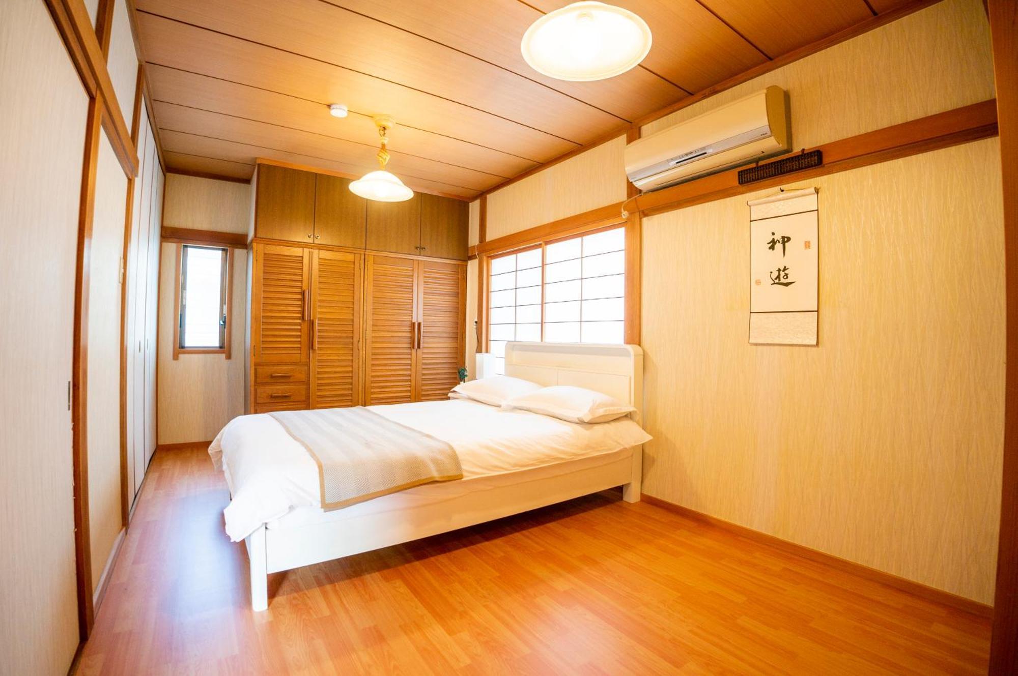 Family Or Business Travel 20 Percent Off 20 Guests 144Sqm Free Ikebukuro Shuttle 2 Kitchens Bathrooms 4 Bedrooms Токио Экстерьер фото