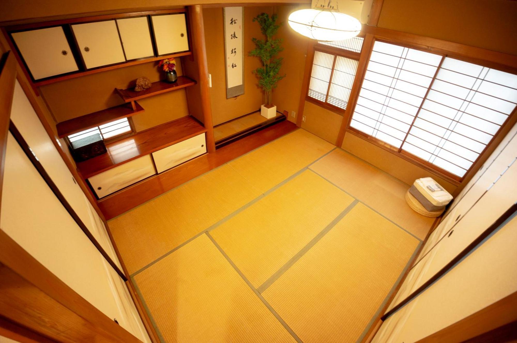 Family Or Business Travel 20 Percent Off 20 Guests 144Sqm Free Ikebukuro Shuttle 2 Kitchens Bathrooms 4 Bedrooms Токио Экстерьер фото