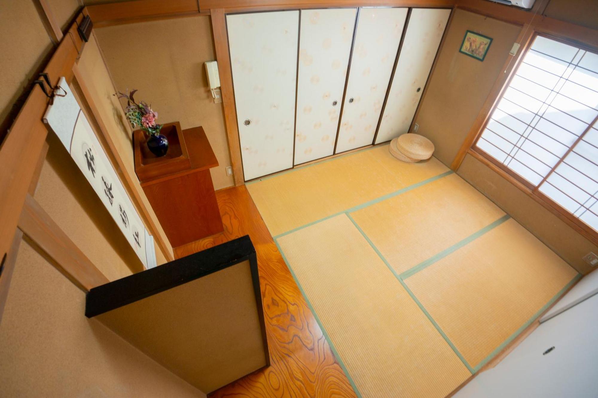 Family Or Business Travel 20 Percent Off 20 Guests 144Sqm Free Ikebukuro Shuttle 2 Kitchens Bathrooms 4 Bedrooms Токио Экстерьер фото